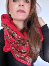 Carica l'immagine nel visualizzatore di Gallery, SCIAPPUCCIO INVERNALE