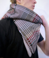 Carica l'immagine nel visualizzatore di Gallery, SCIAPPUCCIO INVERNALE