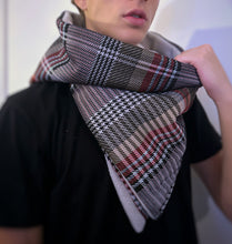 Carica l'immagine nel visualizzatore di Gallery, SCIAPPUCCIO INVERNALE