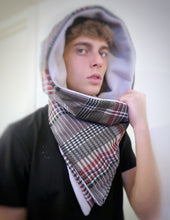 Carica l'immagine nel visualizzatore di Gallery, SCIAPPUCCIO INVERNALE
